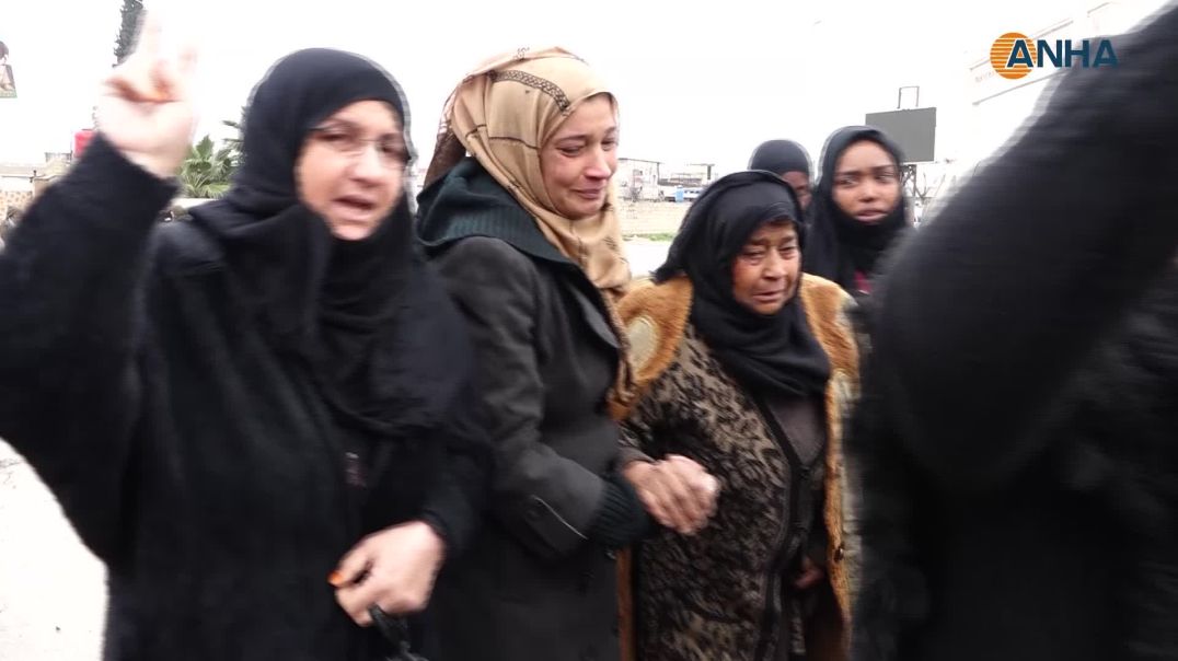 تقديم واجب العزاء لذوي 4 من شهداء القصف التركي