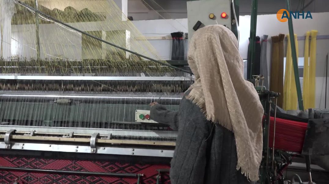 الجمعيات التعاونية تعيد تفعيل معمل الحصير النايلوني في الطبقة