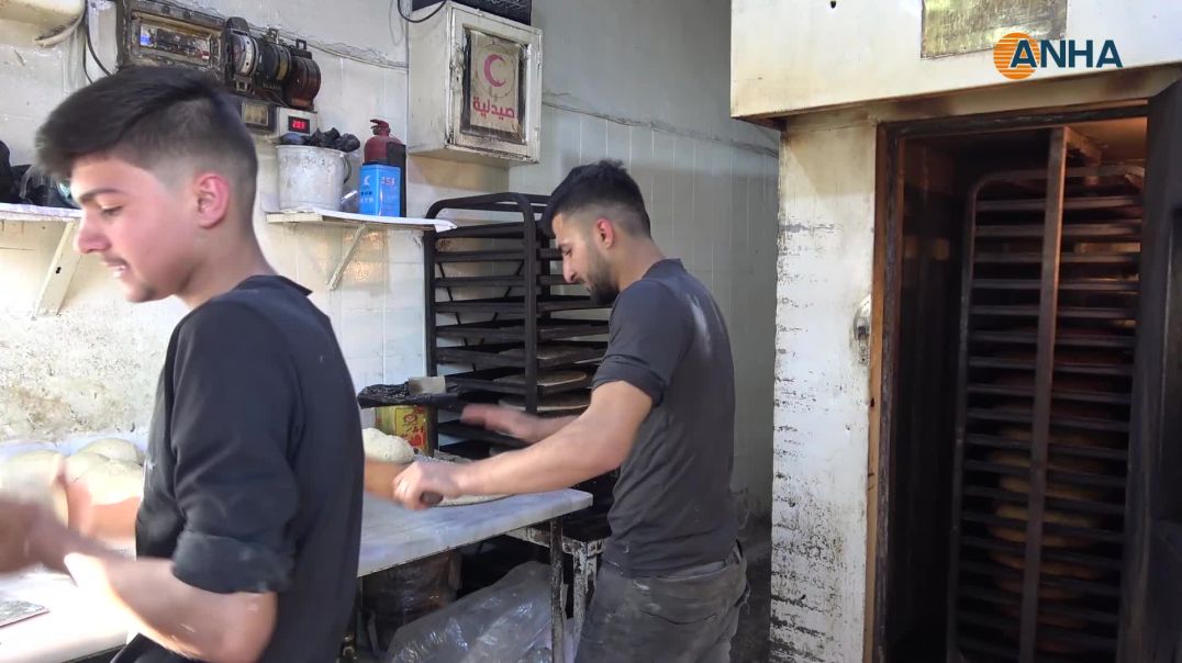 42عاماً ولا يزال أقدم فرن في مدينة منبج يحافظ على الطعم الأصيل "للمعروك"