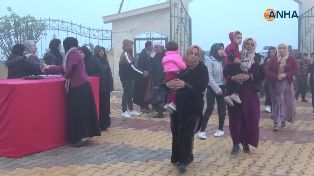 أداء صلاة العيد وزيارة أضرحة الشهداء في إقليم شمال وشرق سوريا-منبج