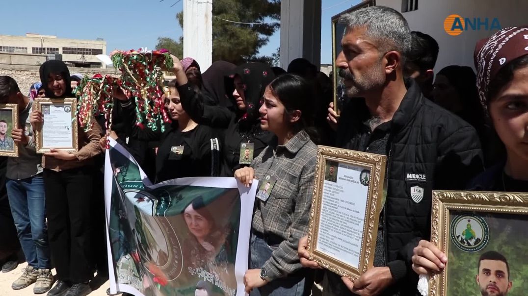 أهالي عفرين والشهباء يشيعون جثماني مقاتلين من قوات تحرير عفرين