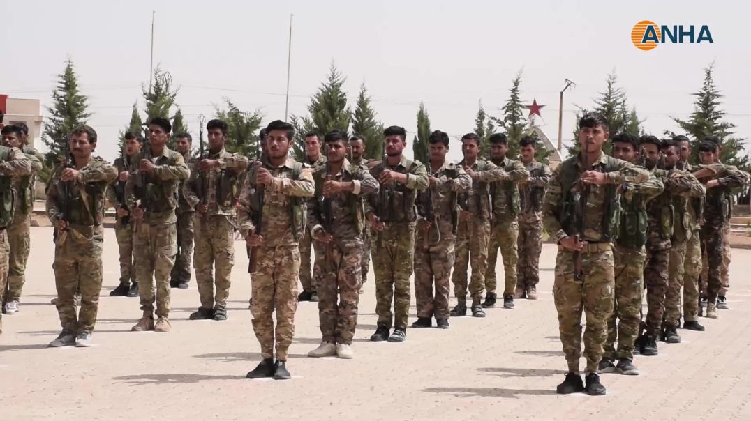 تشييع مقاتل لوحدات الحماية الذاتية في الشدادي