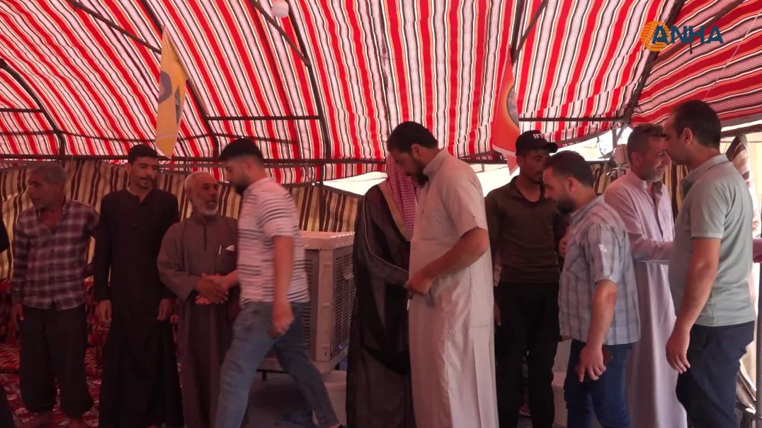 تقديم واجب العزاء لذوي الشهيد وسام المرجان في الطبقة