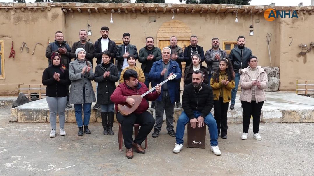 ⁣Hunermendên Kobanê bi navê `Em li pişta QSD YPJˋê ne` klîbekê amade dikin