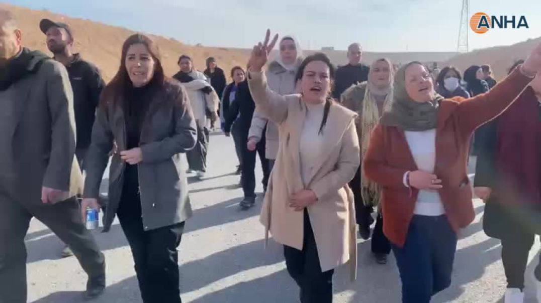 Halk Tişrîn Barajı’na ulaştı