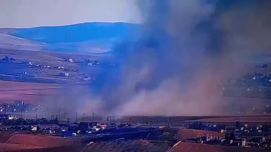 Balafirên şer Sirîn û depoyên genim bombebaran kirin