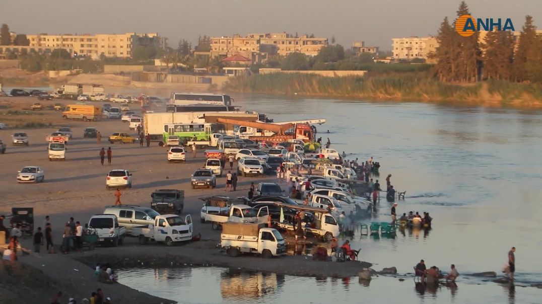 نهر الفرات في الرقة.. ملاذ للهروب من وهج الصيف والاستمتاع بالطبيعة