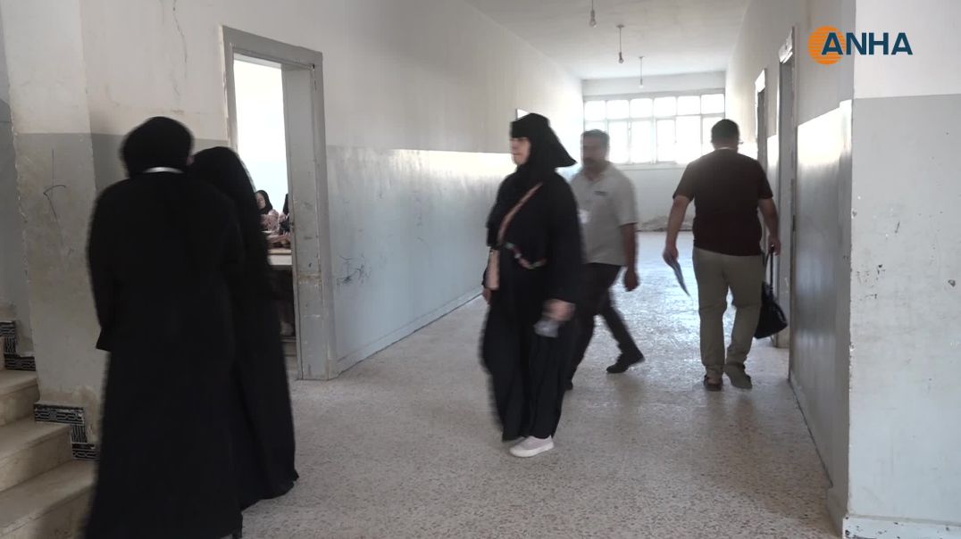 ⁣بدء امتحانات طلبة المرحلة الإعدادية وفق مناهج النظام السابق - الطبقة