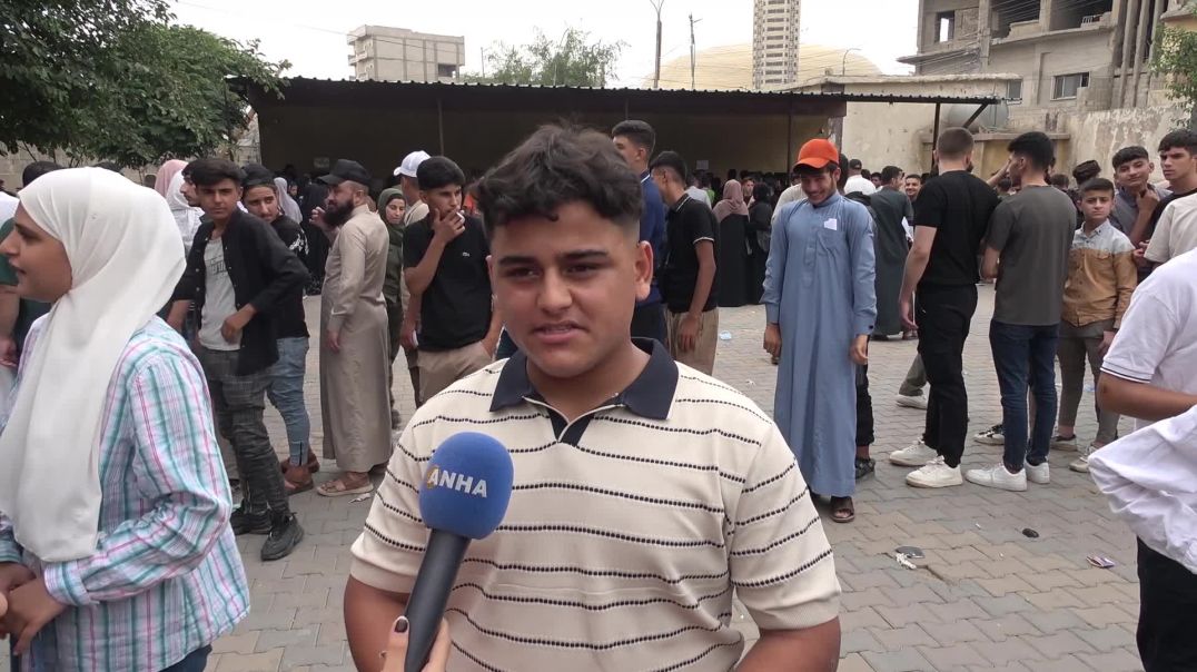 الطلبة يشكرون الإدارة الذاتية على جهودها