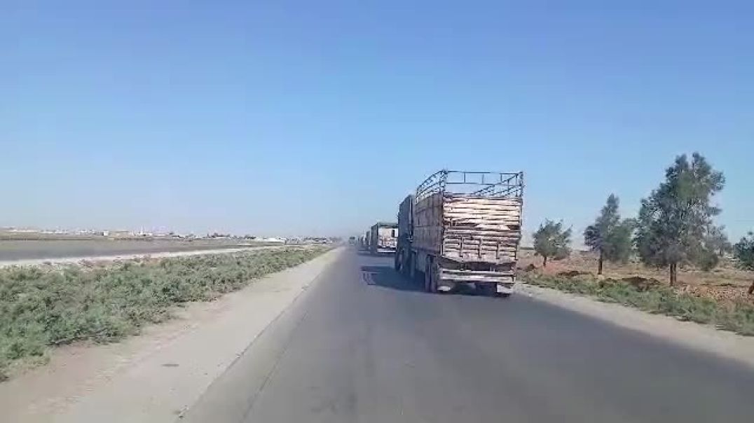 وصول القافلة الثالثة للمساعدات من شمال وشرق سوريا إلى الساحل