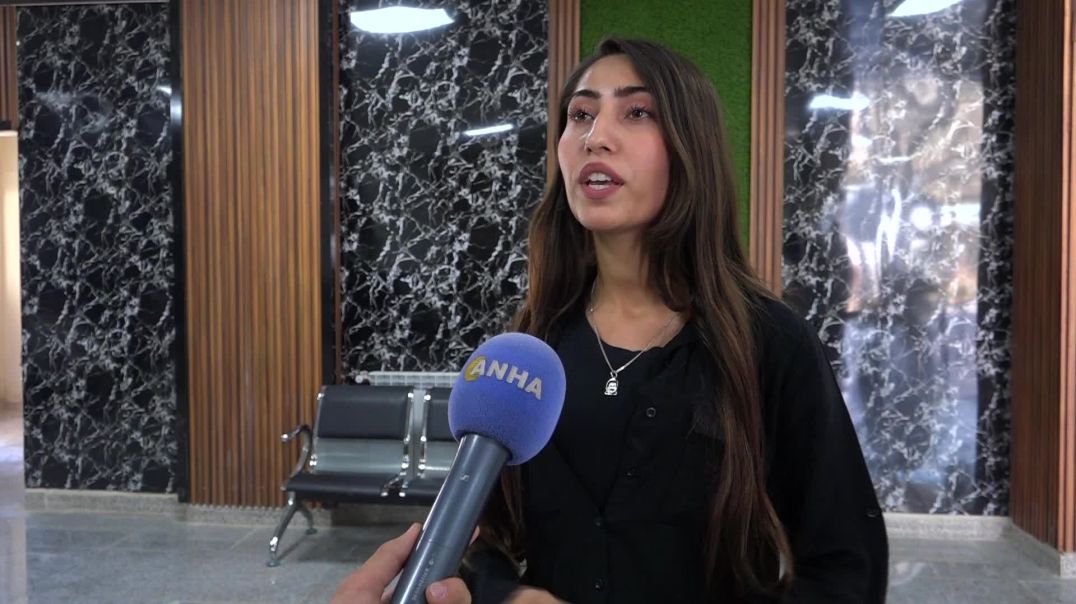 طلاب جامعة كوباني يؤكدون التزامهم بفكر وفلسفة القائد عبد الله أوجلان
