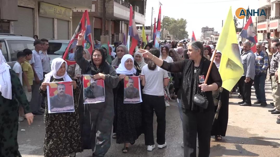 مراسم غيابية لمقاتل من قوات الدفاع الشعبي في تربه سبيه