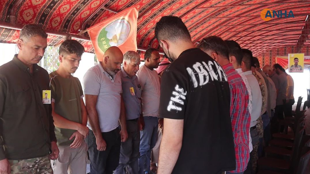 ⁣تقديم واجب العزاء لذوي مقاتل قسد في الرقة