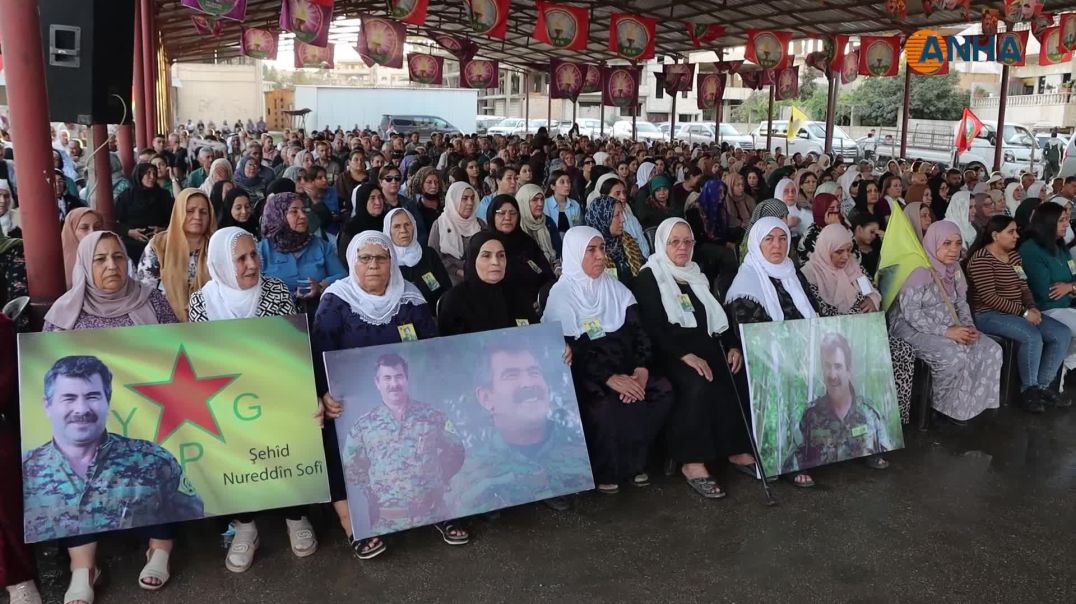 ⁣تجديد العهد للقيادي الشهيد نور الدين صوفي خلال مراسم تقديم العزاء
