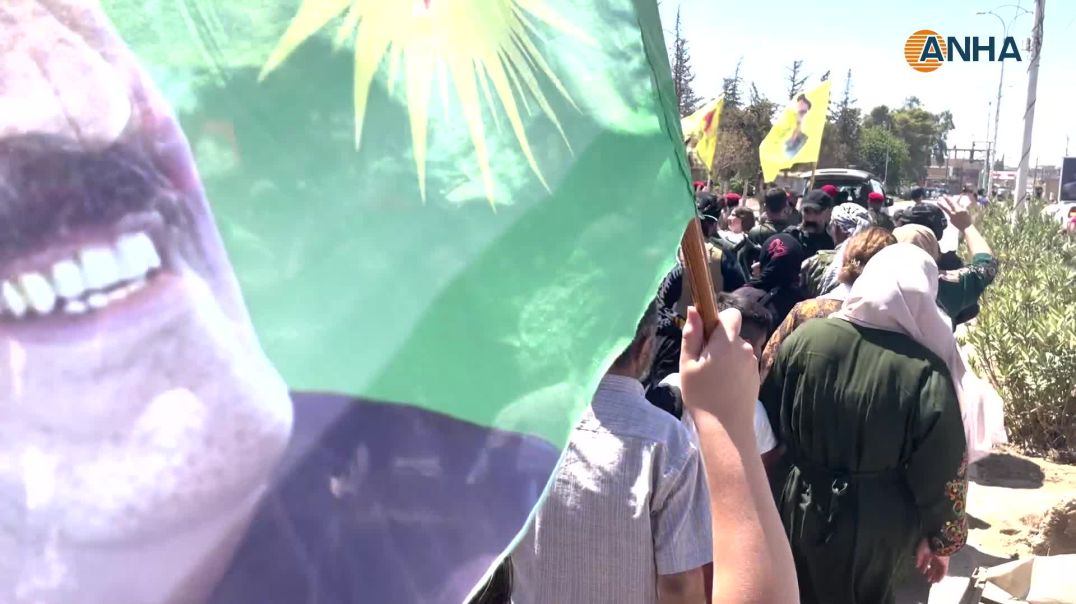 توجّه موكب جثمان القيادي الشهيد نورالدين صوفي من تربه سبيه إلى قامشلو