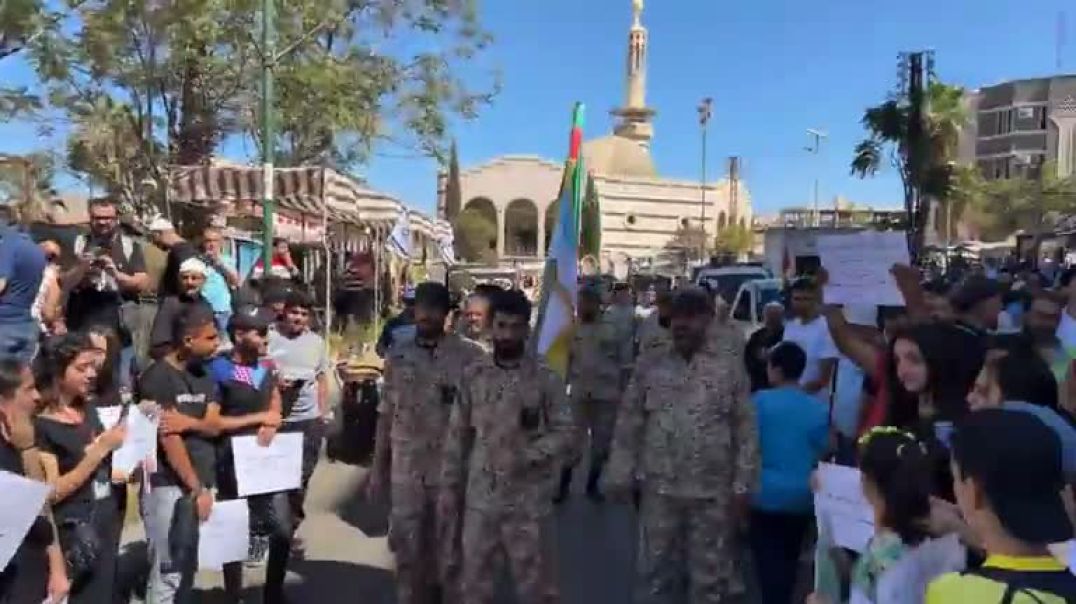 مظاهرات جديدة في السويداء تطالب بحق تقرير المصير