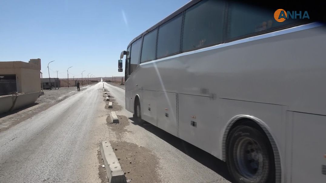 ⁣طريق الطبقة – سلمية مغلق لليوم الثامن من قبل الحكومة الانتقالية