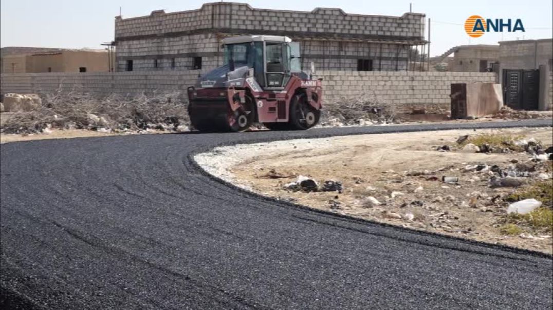بلدية الشعب في الهول تبدأ تعبيد الطرقات لربط الأحياء بمركز المدينة
