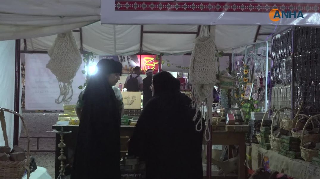 نساء من الرقة يضعن بصمتهن في مهرجان "ليالي الفرات"