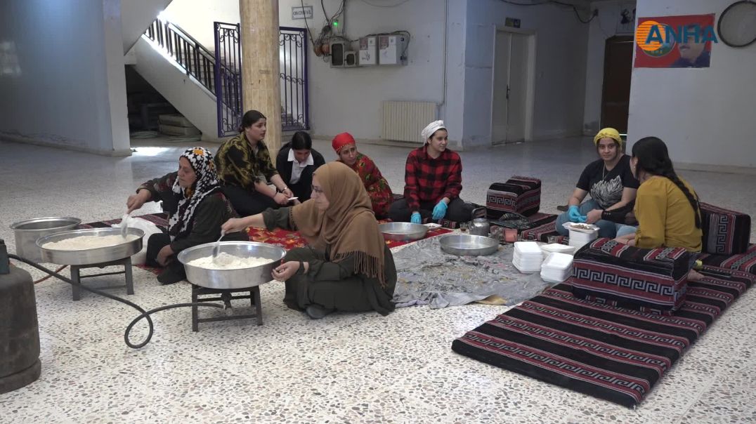 نساء الدرباسية يصنعن "الحلاوية" استذكاراً للشهيدة بيريتان