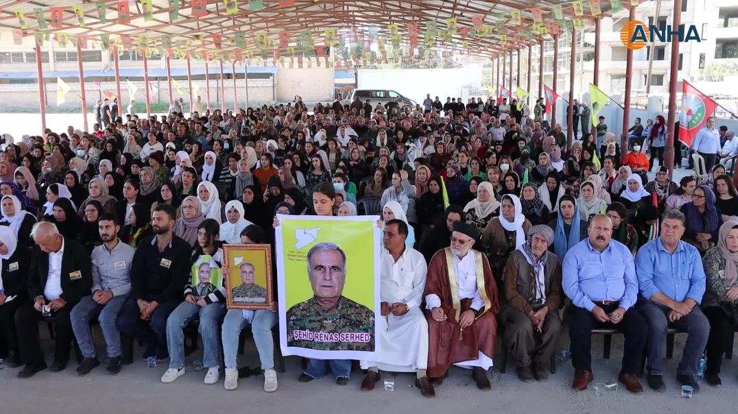 تقديم واجب العزاء لذوي مقاتل من قسد في ديرك