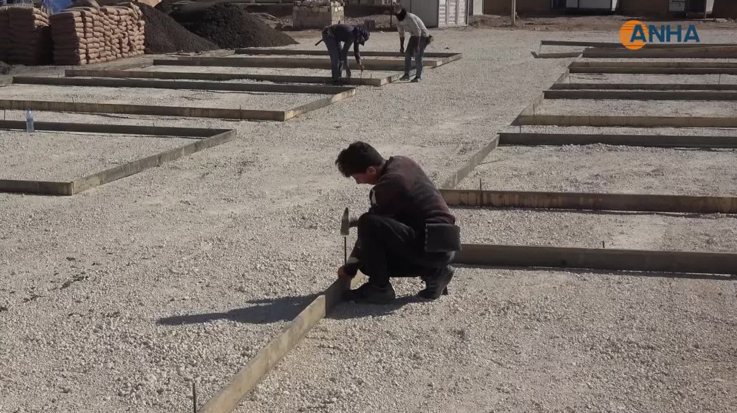 ⁣البدء بتحسين مراكز إيواء مهجرين عفرين والشهباء في الطبقة