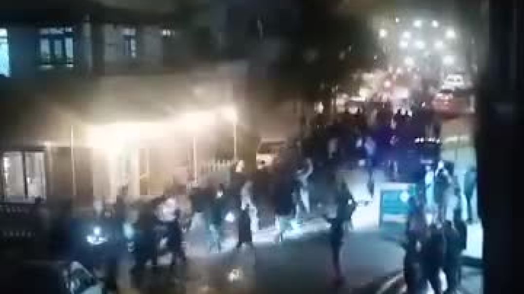 هجوم مسلّح يستهدف حي عكرمة في حمص