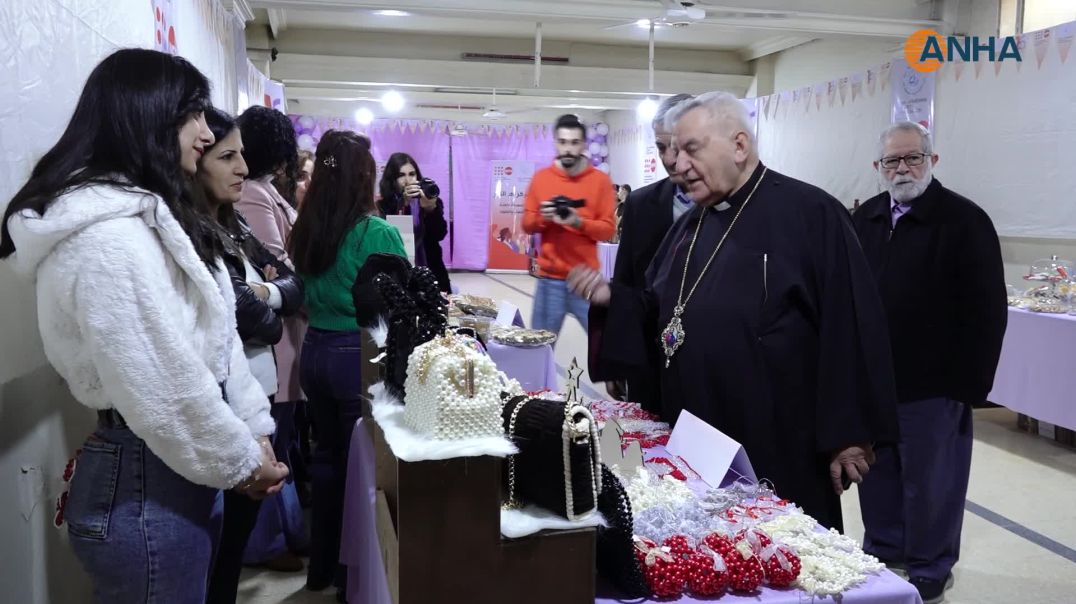 افتتاح معرض "لمسات نسائية بين الفن والإبداع" في قامشلو