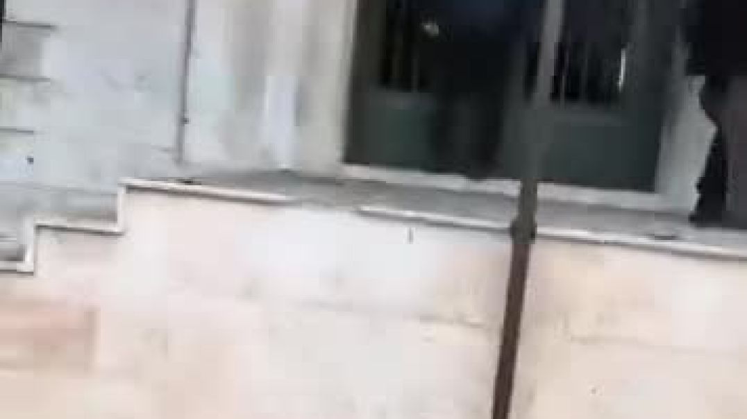 انفجار داخل مسجد في حمص