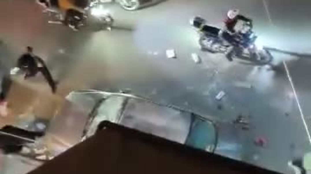 تعرّض طفل للاعتداء بالضرب والإهانة على يد شبان في اللاذقية