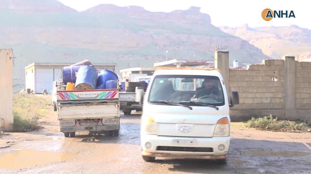 توزيع مازوت التدفئة في مدينة السبخة بمقاطعة الرقة