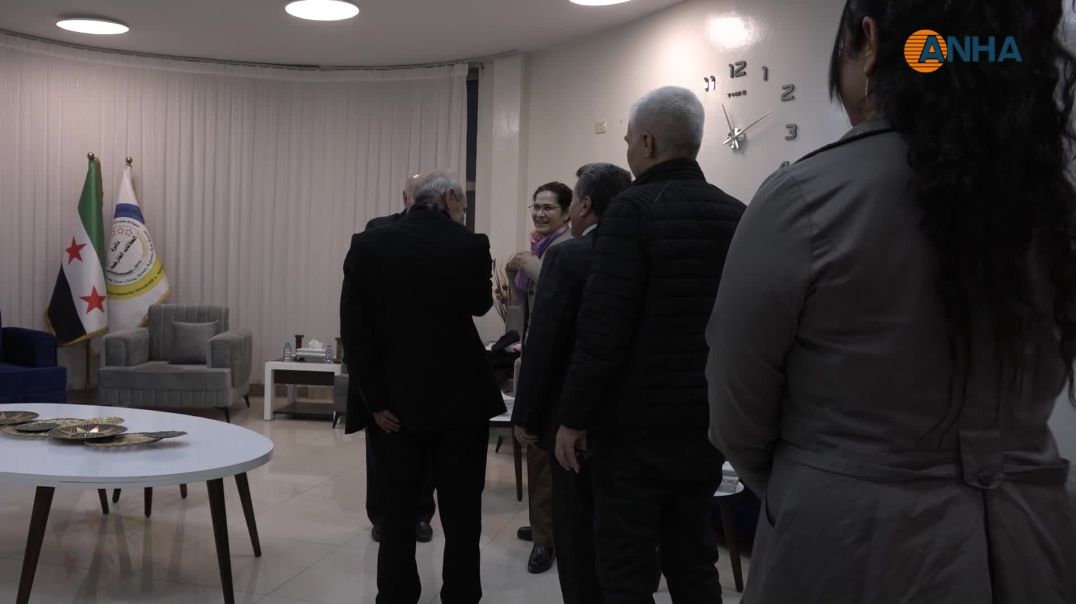 الدكتور عمر شيخموس يزور دائرة العلاقات الخارجية  