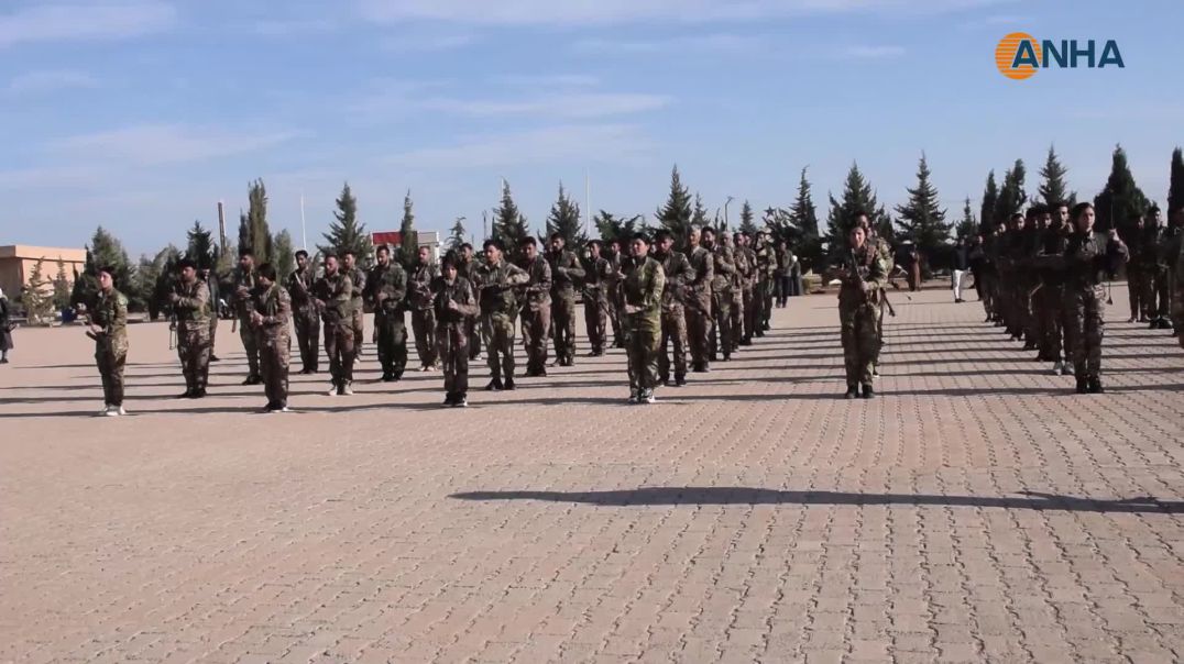 جثمان مقاتل قسد يوارى الثرى في مزار شهداء الشدادي