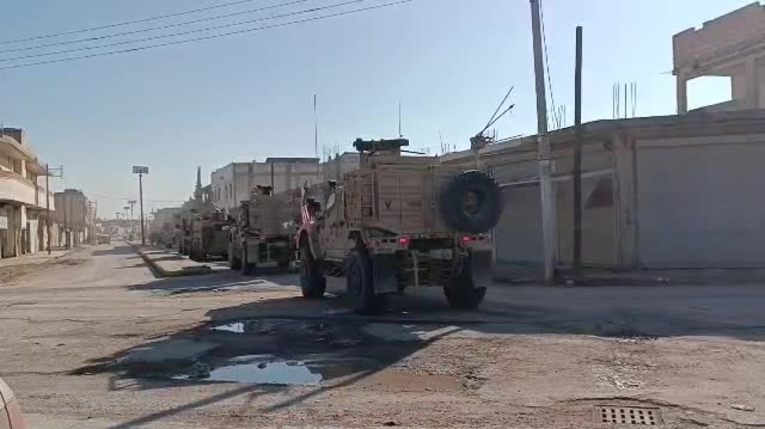 رتلٌ للتحالف الدولي برفقة قسد يصل إلى مدينة مسكنة ويتوجه نحو دير حافر