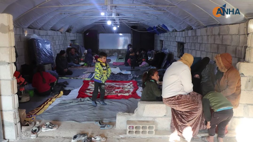 وصول أكثر من 300 عائلة مهجّرة إلى مدينة ديرك