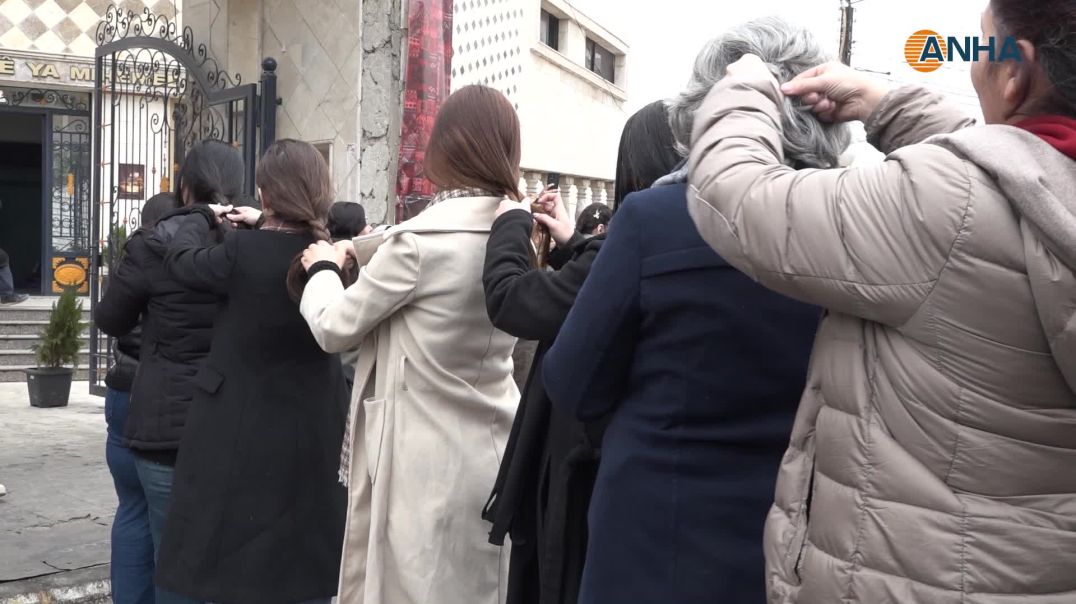 Jin û Ciwanên Qamişloyê: Li şûna keziyekî bi hezaran kezî şîn tê