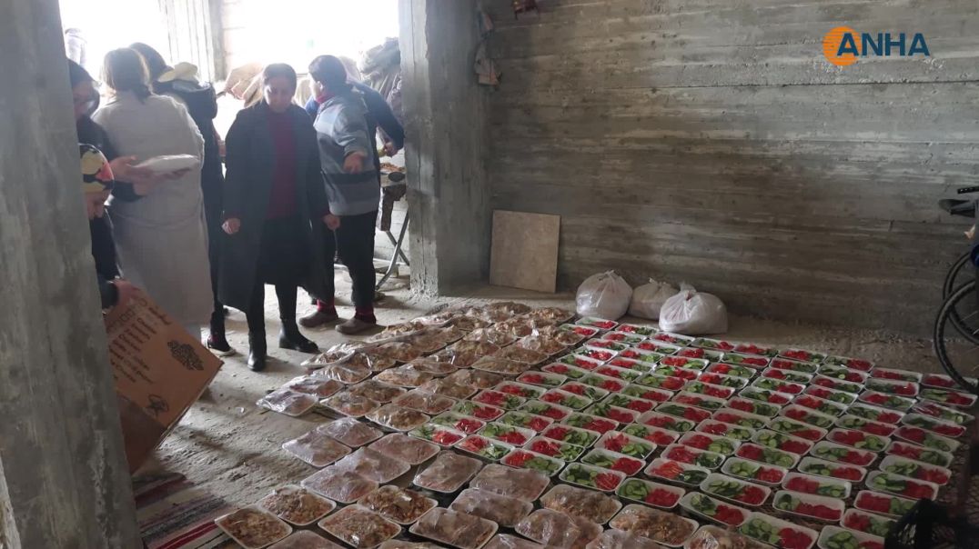 مبادرة إنسانية لتقديم المساعدة للعائلات المهجّرة من الطبقة والرقة وعفرين