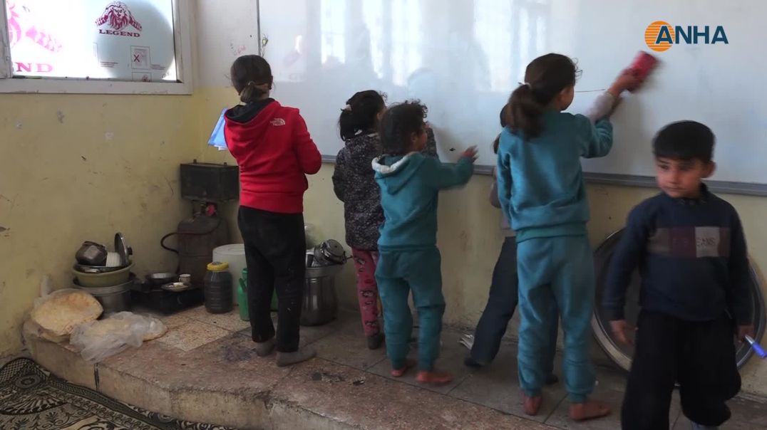 ⁣مهجّرون في مدارس كوباني: نطالب بوقف الهجمات وفك الحصار قبل إرسال المساعدات