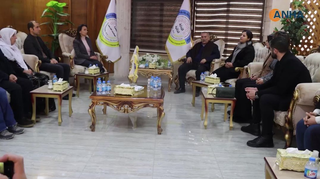 وصول وفد سياسي رفيع من شمال كردستان إلى روج آفا