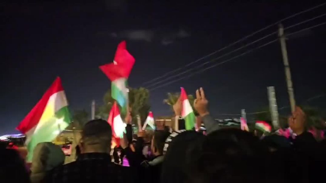 مظاهرة داعمة لمقاومة روج آفا في هولير ومنددة بالصمت الأمريكي