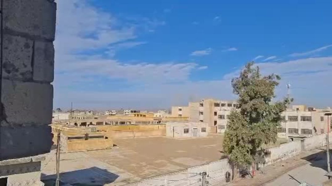 مرتزقة الحكومة المؤقتة يقصفون مركز مدينة دير حافر