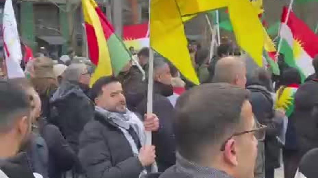 وقفة احتجاجية للكرد أمام السفارة الأمريكية في لندن