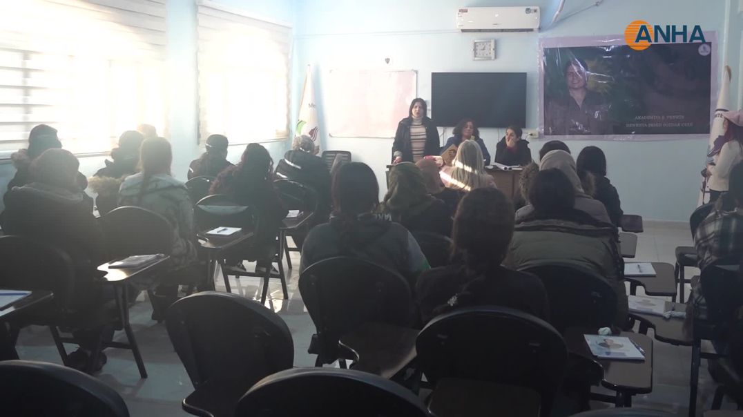 بدء تدريب نسائي لتعزيز المهارات القيادية والوعي السياسي