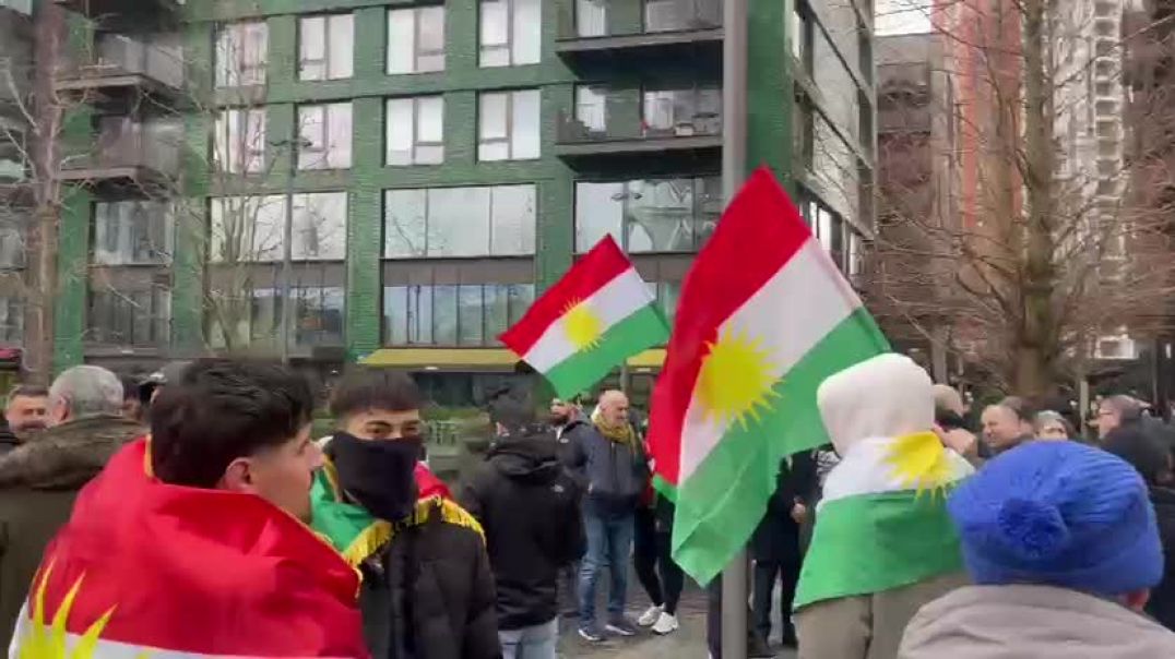 وقفة احتجاجية للكرد أمام السفارة الأمريكية في لندن