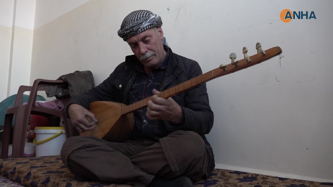 Ji koçberekî li dibistanekê: Stranên bîranîna şehîdan