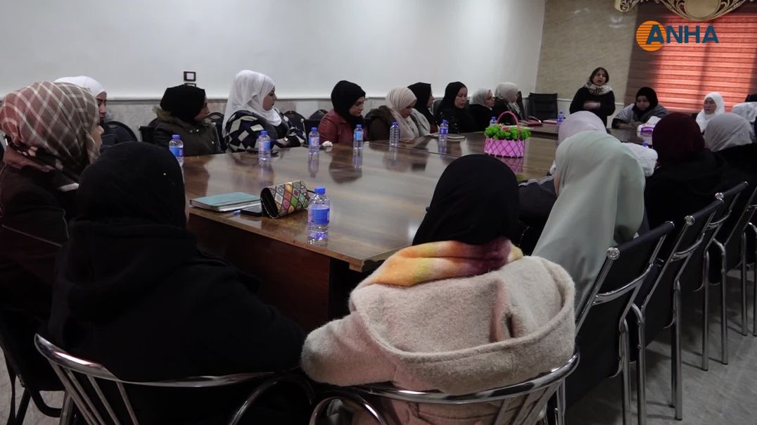 في اجتماع لهيئة المرأة.. نساء دير الزور يؤكدن أن المقاومة خيارهن الأساسي