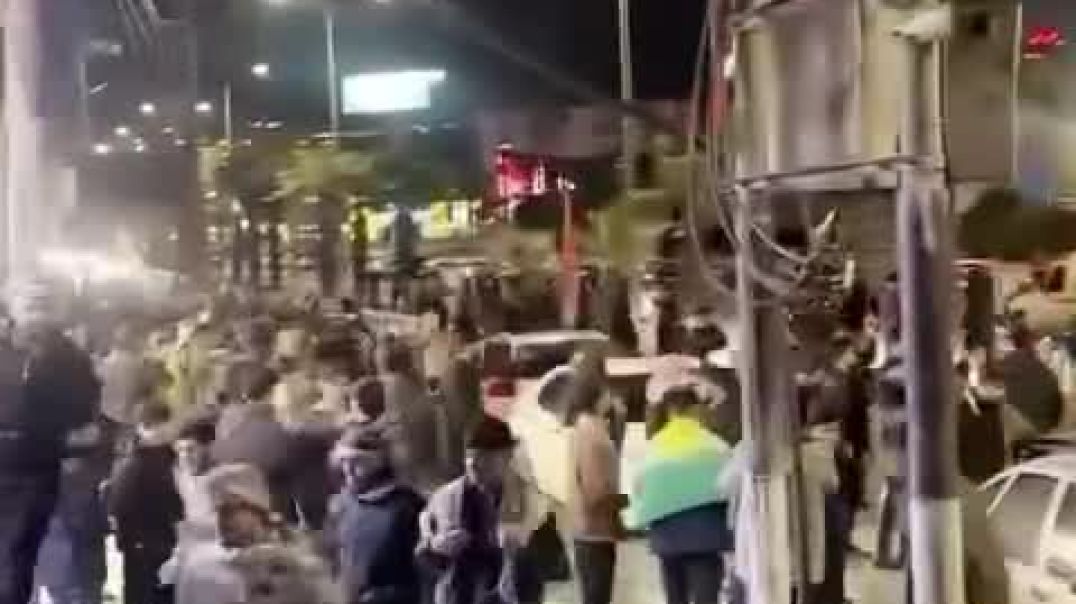 Duhokiyan li pêşiya navenda vîzeyê ya Tirkiyeyê çalaki lidar xist