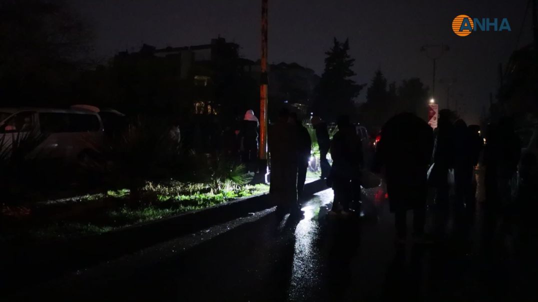 Dêrik - Girseyên 8 bajaran ketin ser rêya Helebê