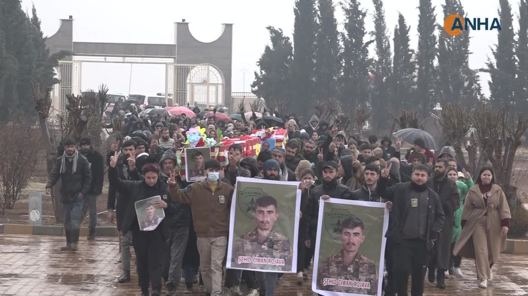 أهالي الدرباسية يودّعون شهيدين ويعاهدون بالسير على خطاهم