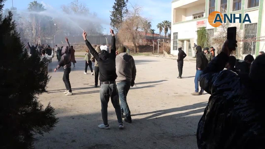 Ciwanên Bakur derbasî Rojava bûn